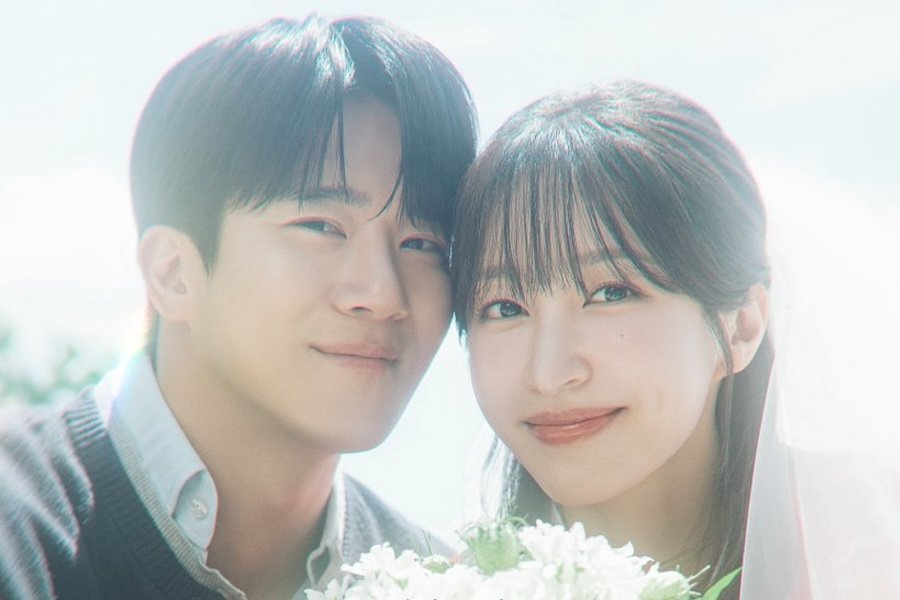Ha Seok Jin And Hani Capture Their Most Radiant Moment Of Love In “Love On The Menu” Ha Seok Jin And Hani Capture Their Most Radiant Moment Of Love In “Love On The Menu”