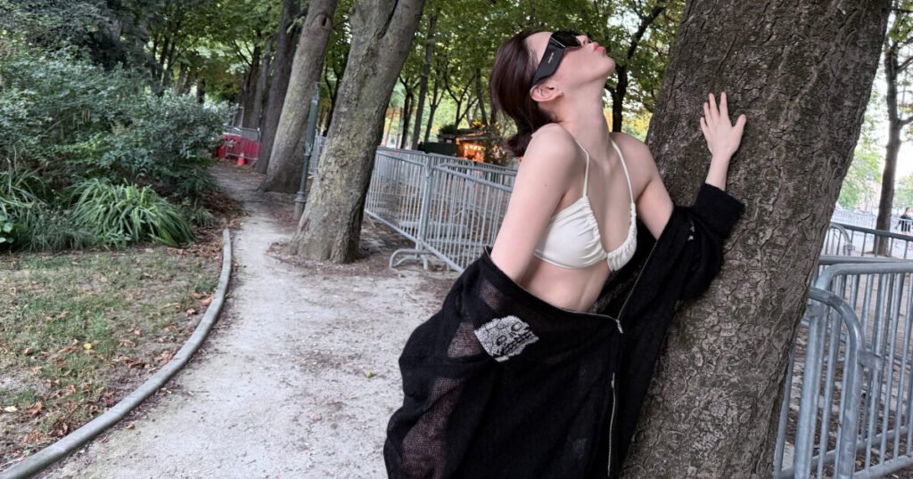 Han So Hee Stuns In Bralette Top While Visiting France
