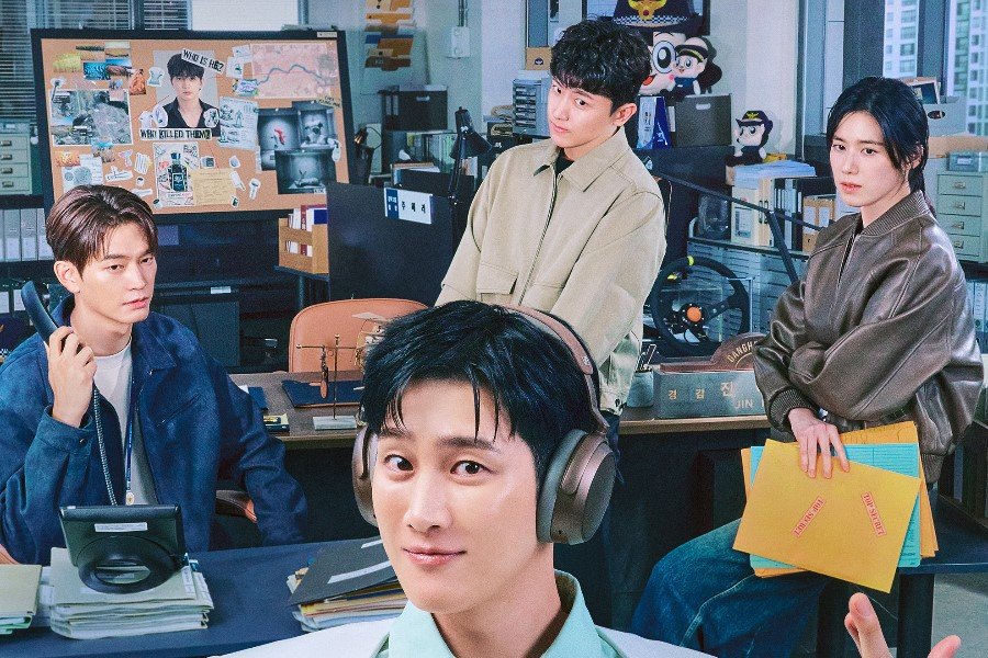 Jung Eun Chae, Kang Sang Jun, And Kim Shin Bi Are Unimpressed By Ahn Bo Hyun’s Chaebol Antics In “Flex X Cop 2” Poster Jung Eun Chae, Kang Sang Jun, And Kim Shin Bi Are Unimpressed By Ahn Bo Hyun’s Chaebol Antics In “Flex X Cop 2” Poster