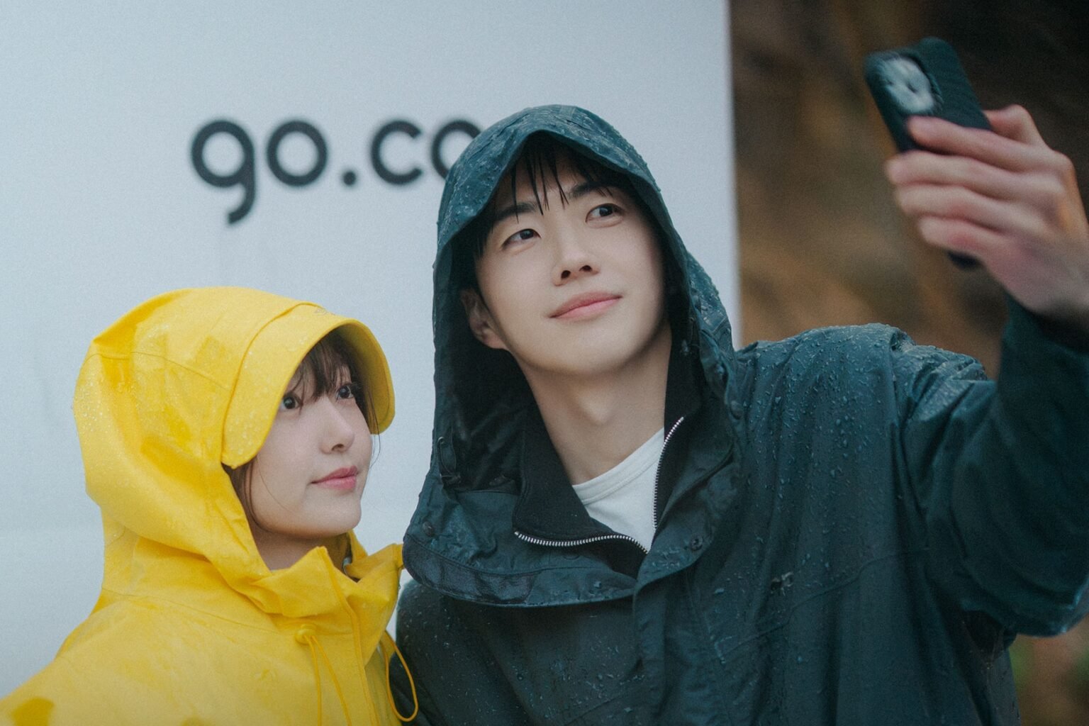 Kang Hoon, Kim Hye Jun, And Cha Woo Min Dish On Their Real-Life Chemistry Behind The Scenes Of “My Bias, My Boss” Kang Hoon, Kim Hye Jun, And Cha Woo Min Dish On Their Real-Life Chemistry Behind The Scenes Of "My Bias, My Boss"