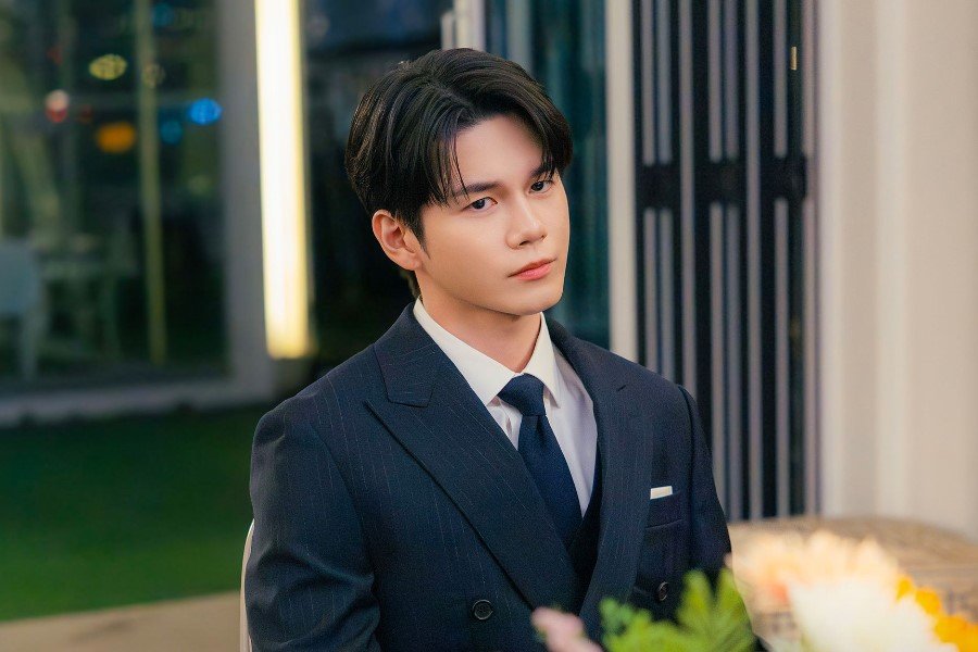 Ong Seong Wu Talks About Taking On His First-Ever Villain Role In “Spooky In Love” Ong Seong Wu Talks About Taking On His First-Ever Villain Role In “Spooky In Love”