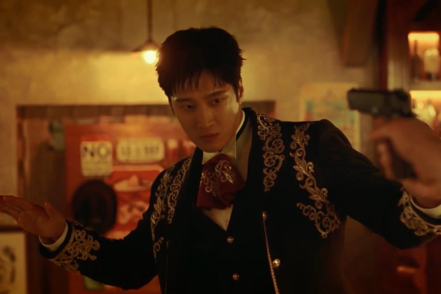 Watch: Ahn Bo Hyun's Overseas Mission Takes A Dangerous Turn In “Flex x Cop 2” Preview