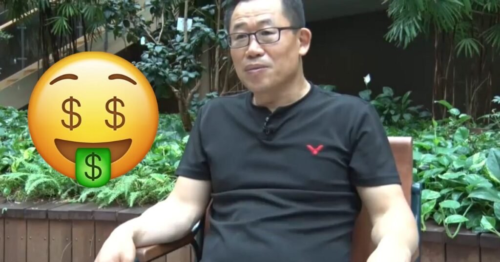 Why Does No One Want This Job? Korean Man Makes $300,000 Per Year And It Seems So Simple Why Does No One Want This Job? Korean Man Makes $300,000 Per Year And It Seems So Simple