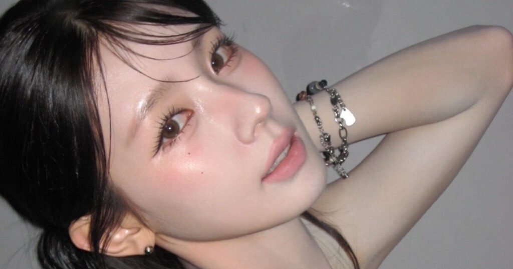 i-dle's Miyeon Lets Out All Secrets To Her Superior Idol Beauty