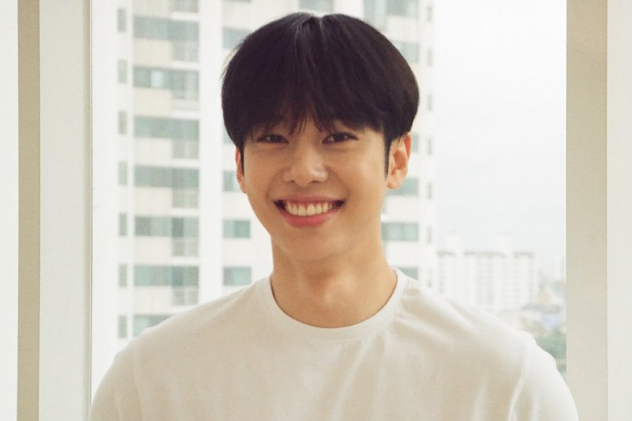 AB6IX’s Kim Dong Hyun Signs With New Agency AB6IX’s Kim Dong Hyun Signs With New Agency