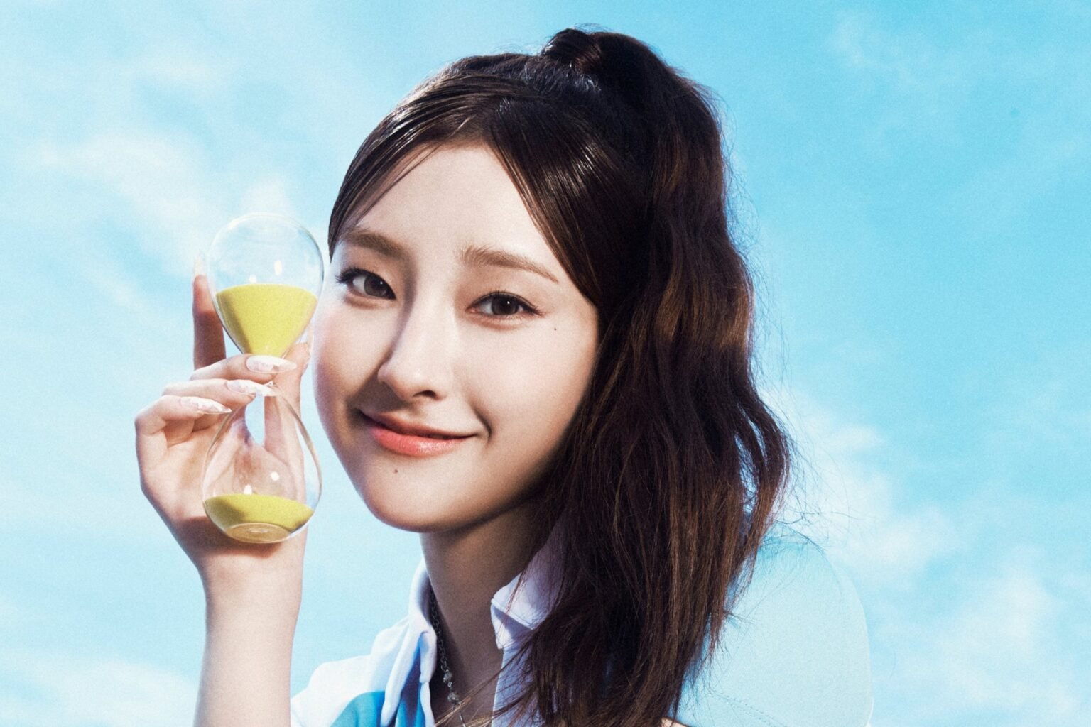 AtHeart’s Aurora To Go On Hiatus Due To Health Just 2 Months After Return AtHeart's Aurora To Go On Hiatus Due To Health Just 2 Months After Return