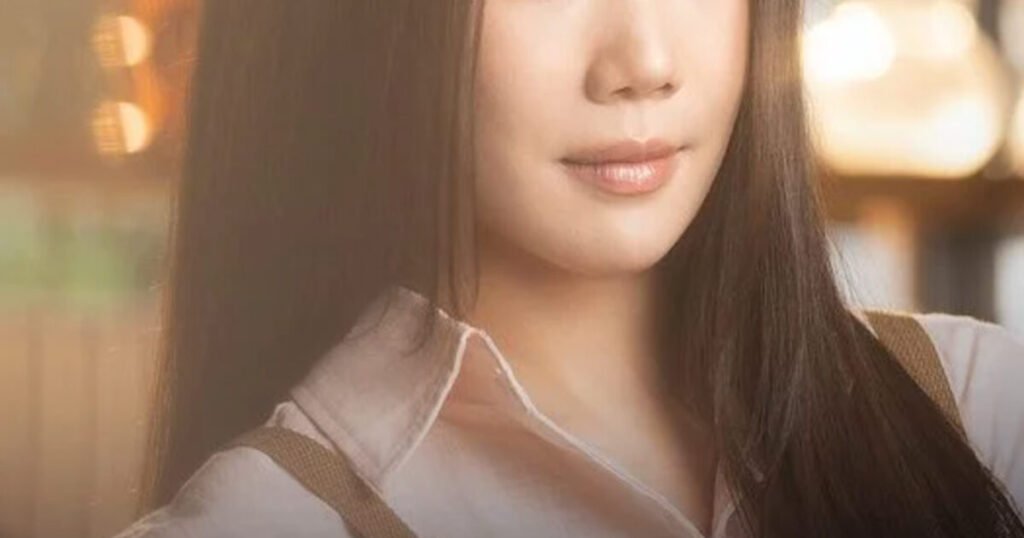 Former Female Idol Looks Unrecognizable As She Makes Her Actress Debut