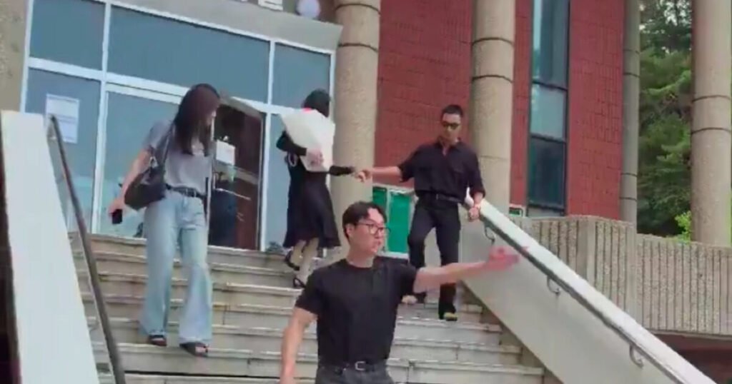 Girls’ Generation’s Tiffany And Byun Yo Han Finally Get Spotted Together Since Marriage Girls' Generation's Tiffany And Byun Yo Han Finally Get Spotted Together Since Marriage