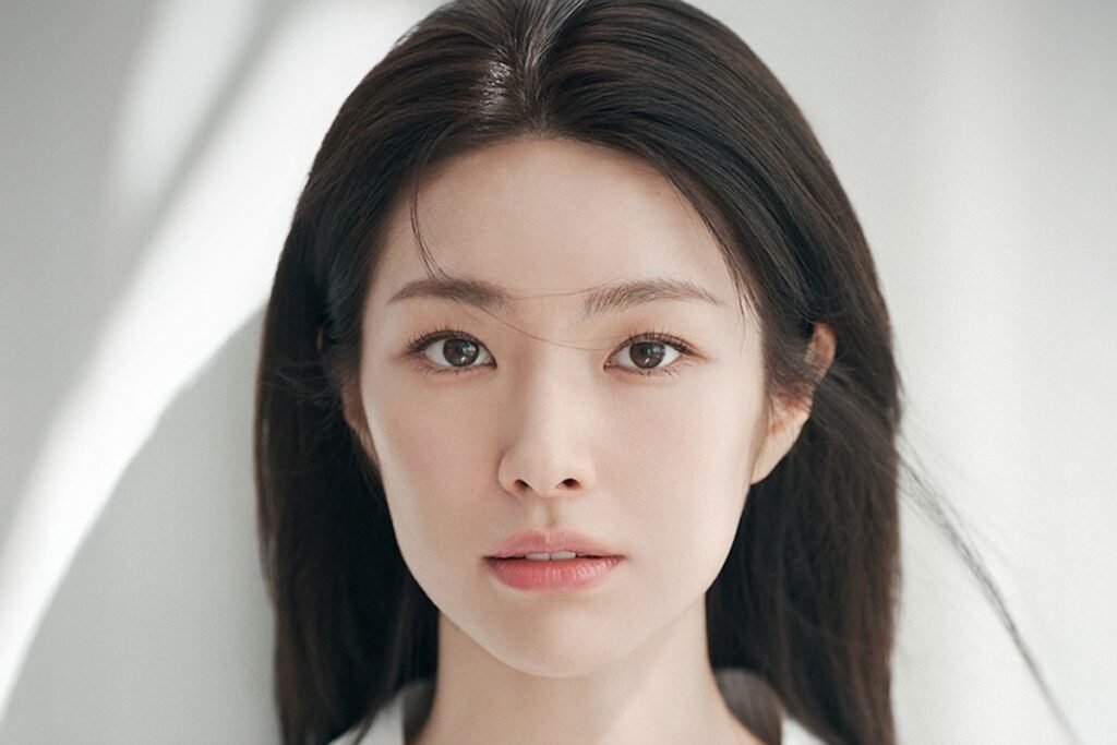 Ha Young’s Agency Releases Official Statement Regarding Recent Controversy Over Her Family History Ha Young's Agency Releases Official Statement Regarding Recent Controversy Over Her Family History
