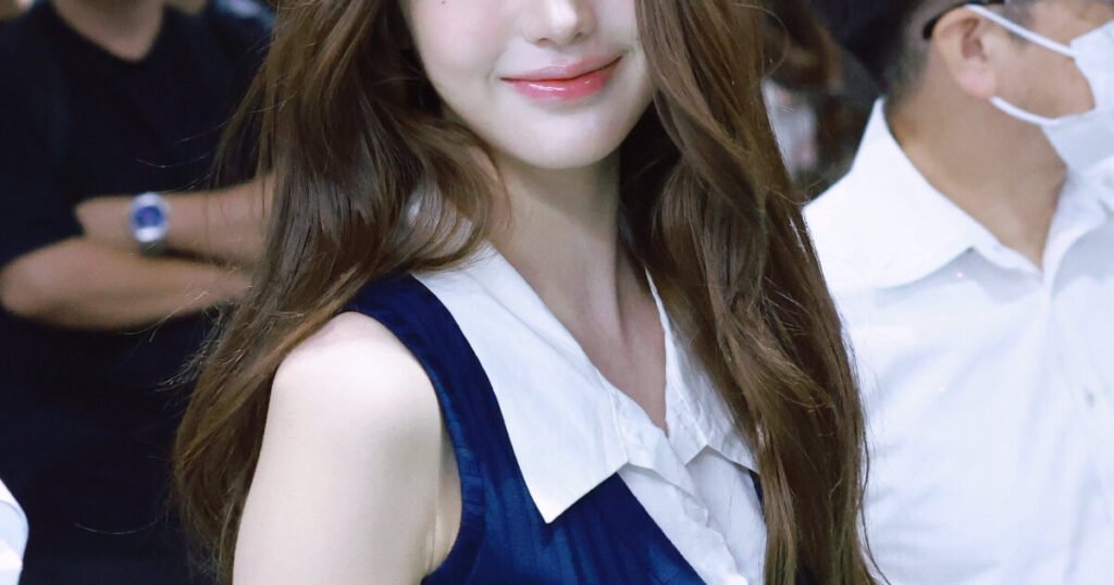IVE Jang Wonyoung’s Unfamiliar Visuals Trigger Massive Response