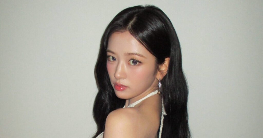 IVE's An Yujin Is Elegant Yet Cute Dressed In White