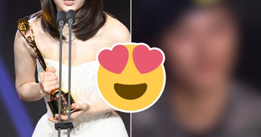 K-Drama Couple Reignites Dating Rumors With Heart-Fluttering Moment At “Blue Dragon Series Awards” K-Drama Couple Reignites Dating Rumors With Heart-Fluttering Moment At "Blue Dragon Series Awards"
