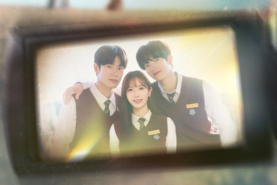 Kim Ji Yeon And Jang Se Hyuk Travel Back In Time To Save Park Seo Ham In New Drama "Dive Into You"