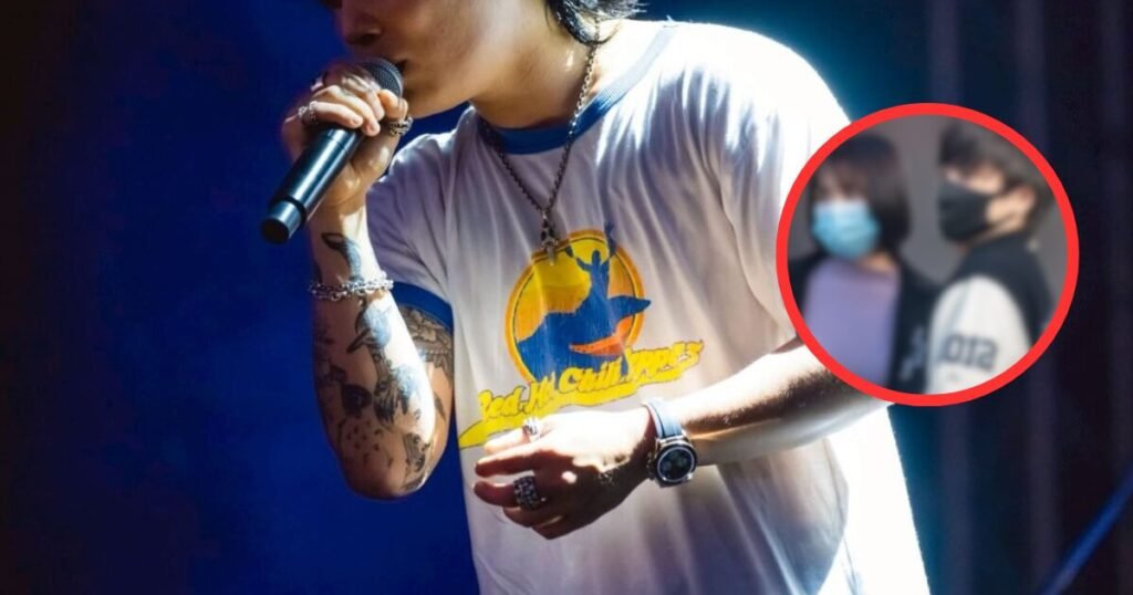 Male Idol Exposed For Dating 3 Women At Once — What’s He Up To Now? Male Idol Exposed For Dating 3 Women At Once — What's He Up To Now?