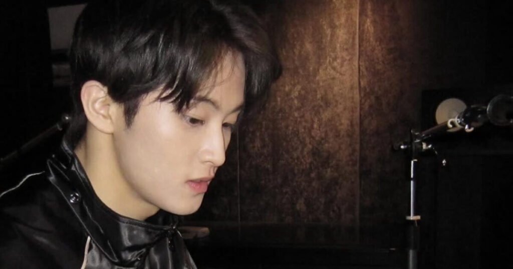 Mark Lee Clarifies His Remarks Made During Recent Live Stream In New Instagram Story