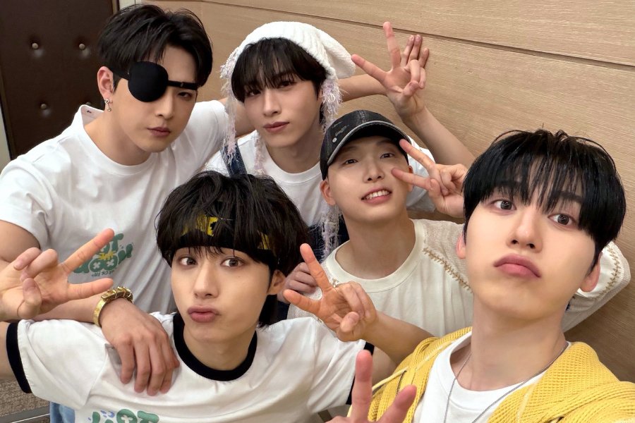ONEUS Announces Dates And Cities For 2026 World Tour "FULL MOON"