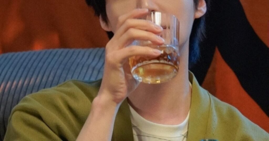 Taking Health Supplements Then Drinking All Night? — The Top Actor Who Got Called Out For Hypocrisy Taking Health Supplements Then Drinking All Night? — The Top Actor Who Got Called Out For Hypocrisy