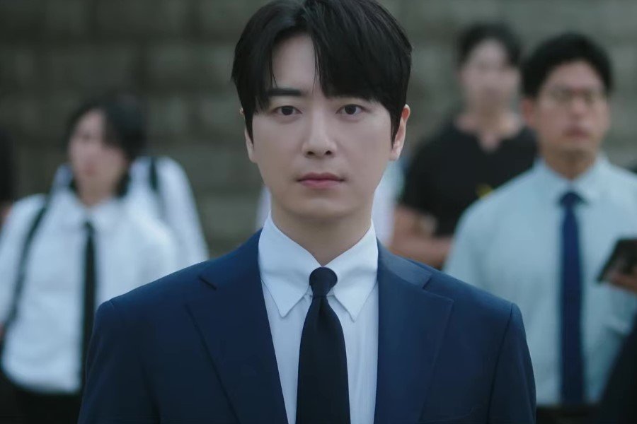 Watch: Lee Jun Hyuk Gets A New Outlook On Life After Winning The Lottery In New Drama “The Ordinary Jackpot” Teasers Watch: Lee Jun Hyuk Gets A New Outlook On Life After Winning The Lottery In New Drama “The Ordinary Jackpot” Teasers