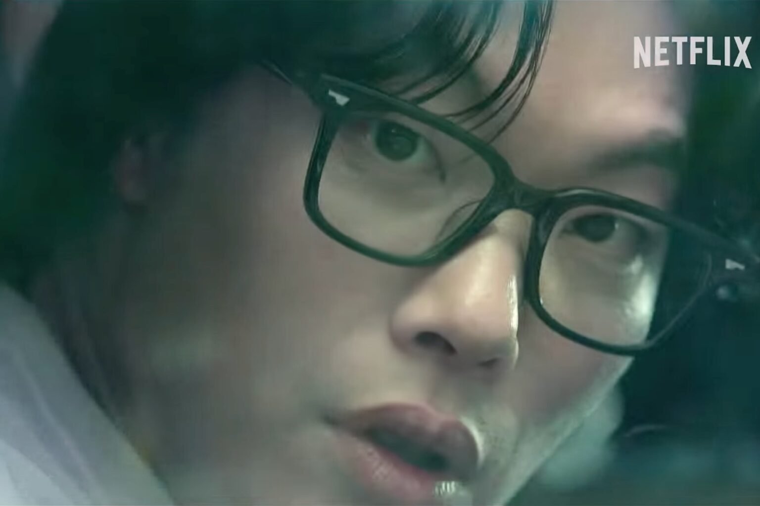 Watch: Ryu Jun Yeol Is Accused Of Being An Impostor At A High School Reunion In "Mousetrap" Preview