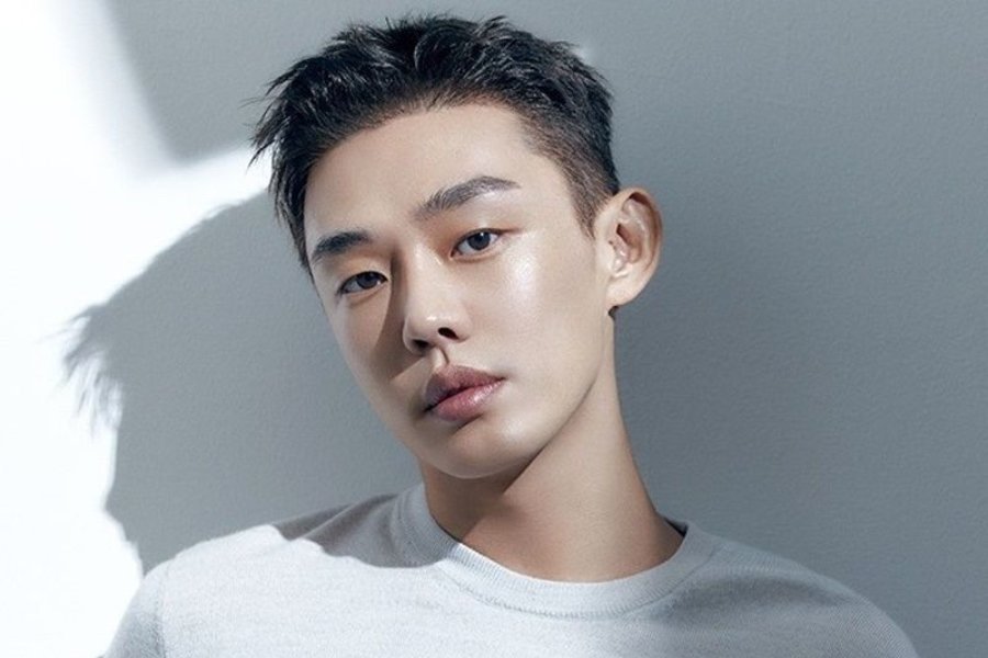 Yoo Ah In Signs With BILLIONS As Agency Addresses His Past And Acting Comeback Yoo Ah In Signs With BILLIONS As Agency Addresses His Past And Acting Comeback