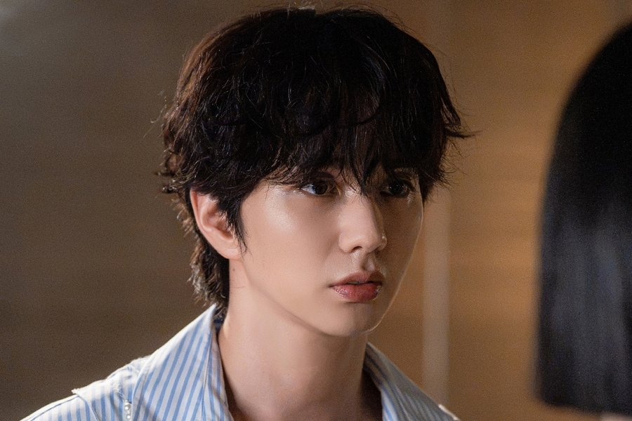 Yoo Seung Ho Reveals His Two-Faced Nature In “Flex x Cop 2” Yoo Seung Ho Reveals His Two-Faced Nature In “Flex x Cop 2”