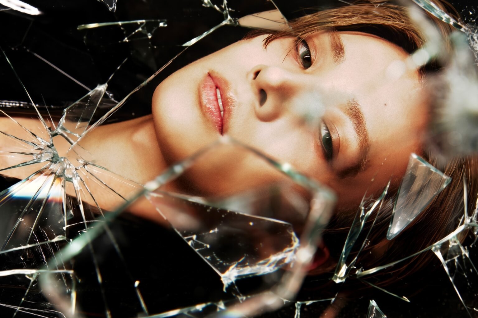EVAN (Heeseung) Debuts On Billboard 200 And Artist 100 With "DEATH OF ME"