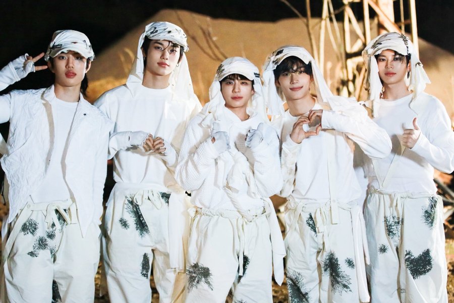 EVNNE Announces October Comeback And New Tour EVNNE Announces October Comeback And New Tour