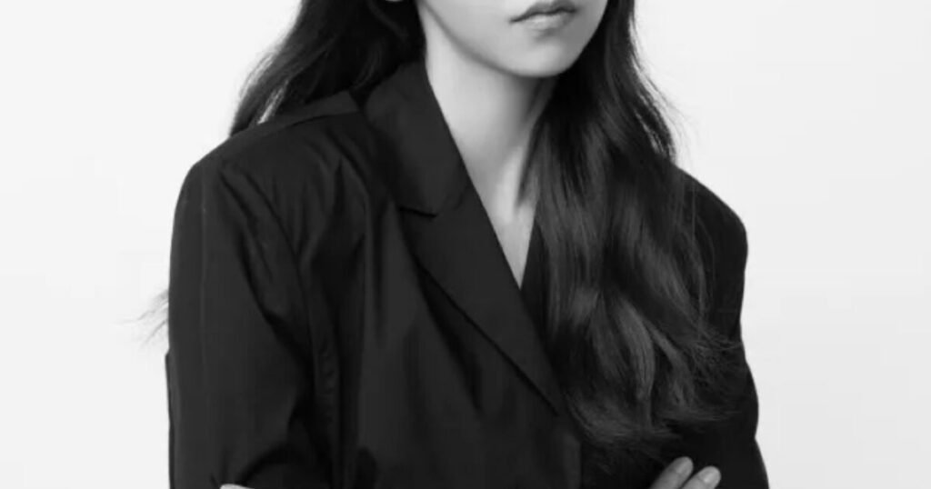 Female Idol Faces Massive Backlash For Being Friendly With One Of The “Burning Sun” Men Female Idol Faces Massive Backlash For Being Friendly With One Of The "Burning Sun" Men