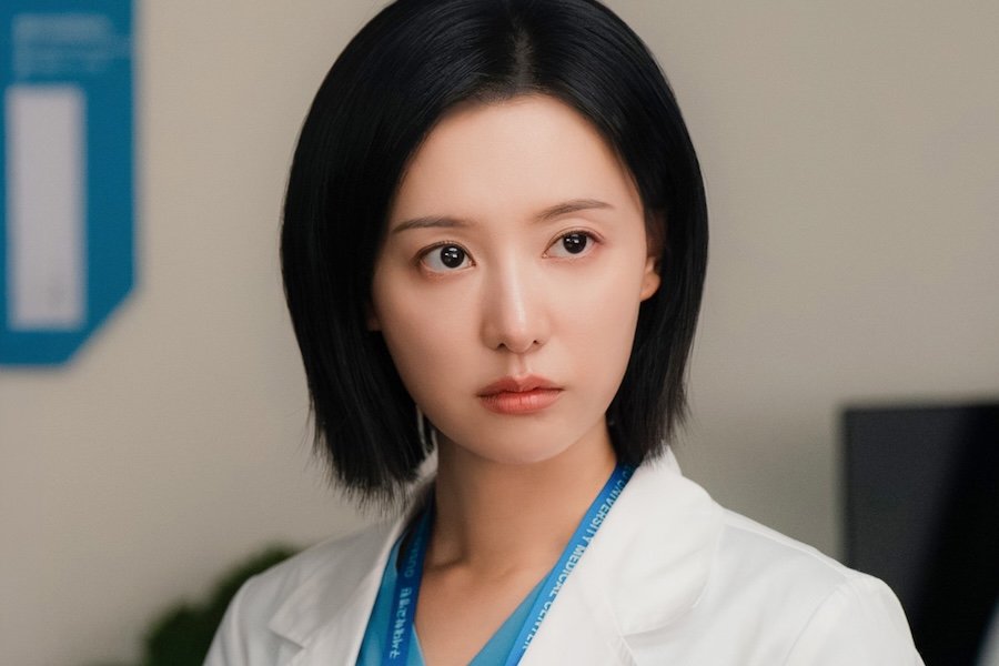 Kim Ji Won Transforms Into A Genius Surgeon With No Margin For Error In "Doctor X"