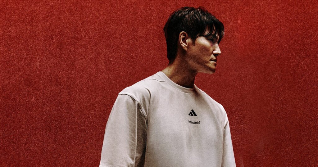 Kim Jong Kook Shows Off His Wife’s Love For Him Kim Jong Kook Shows Off His Wife's Love For Him