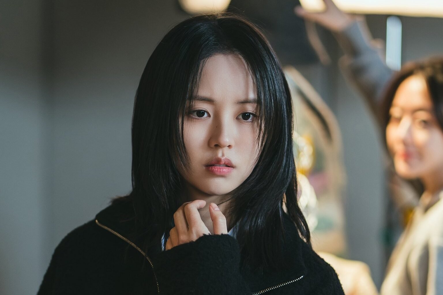 Kim So Hyun Faces A Crisis Ahead Of Her College Graduation In New Romance Drama "Between Steps"