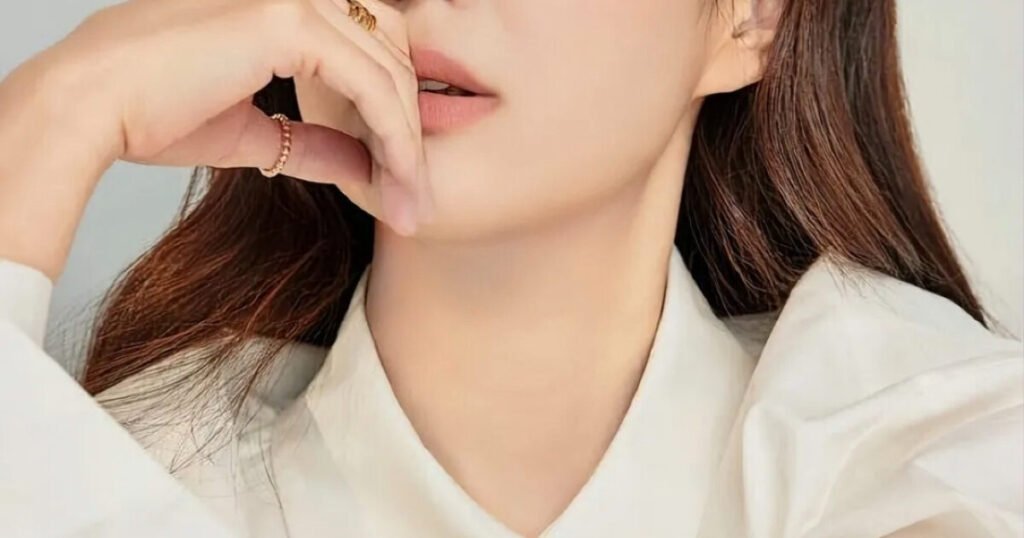 Korean Star Surprises With The Reason She Stopped Getting Plastic Surgeries