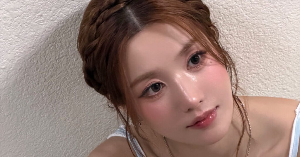 Kwon Eunbi Opens Up About Her Struggles Before Debut