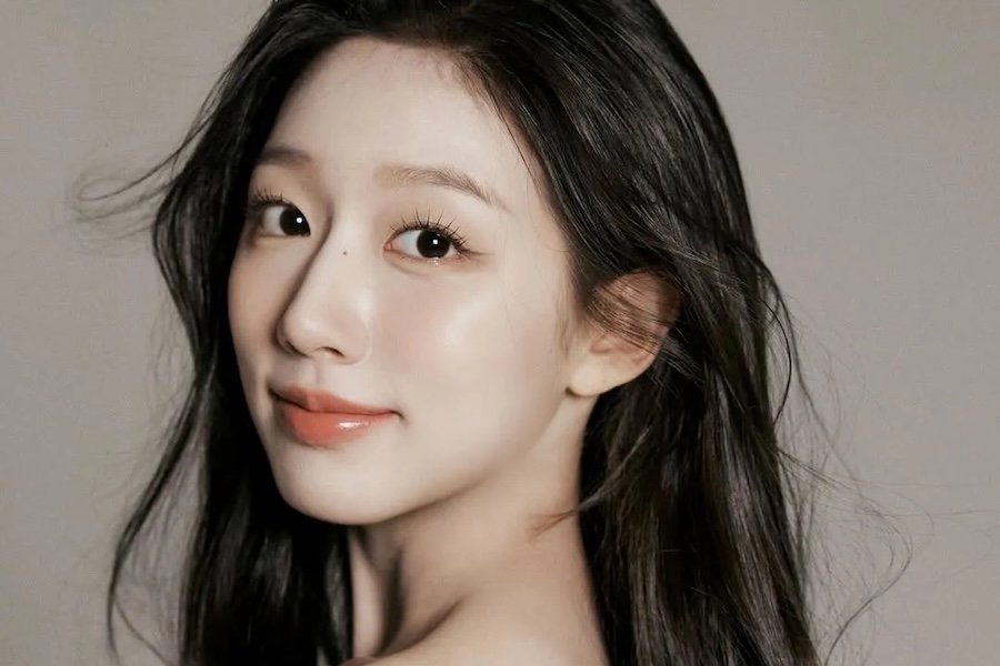 Lovelyz's Jeong Yein Confirmed To Take Over Ha Young's Role In "The Trauma Code: Heroes On Call"