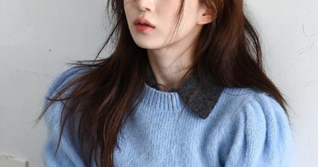 Popular Female Idol “Caught” Lurking On Fan Accounts Following Recent Messages Popular Female Idol “Caught” Lurking On Fan Accounts Following Recent Messages