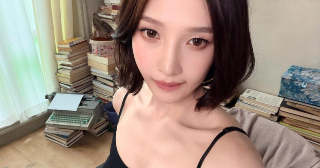 Red Velvet's Joy Candidly Divulges Her Anxieties