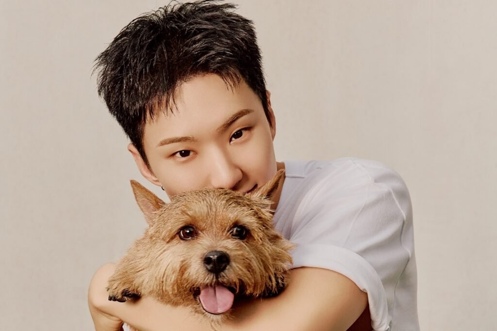 SEVENTEEN’s Hoshi Revealed To Have Torn His ACL During Military Service SEVENTEEN's Hoshi Revealed To Have Torn His ACL During Military Service