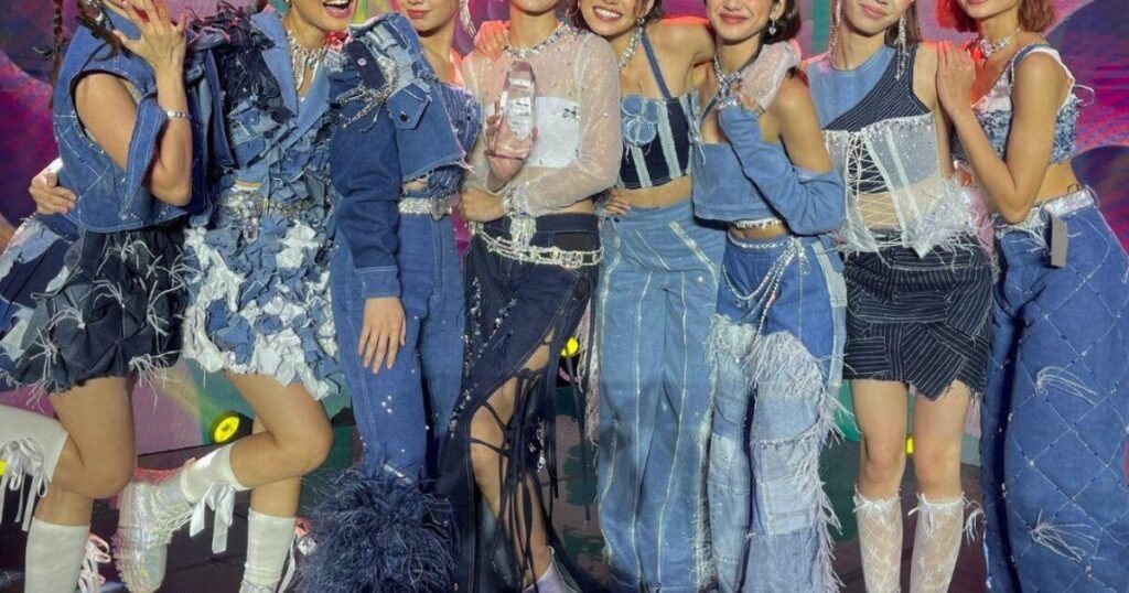 The Girl Group Who Was Praised For Cutting Their Concert Short The Girl Group Who Was Praised For Cutting Their Concert Short
