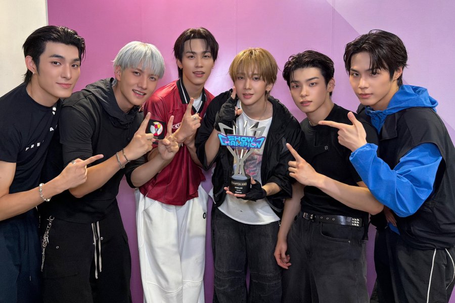 Watch: 82MAJOR Takes 1st-Ever Win On "Show Champion" With “Like Fire”; Performances By ENHYPEN, NEXZ, And More