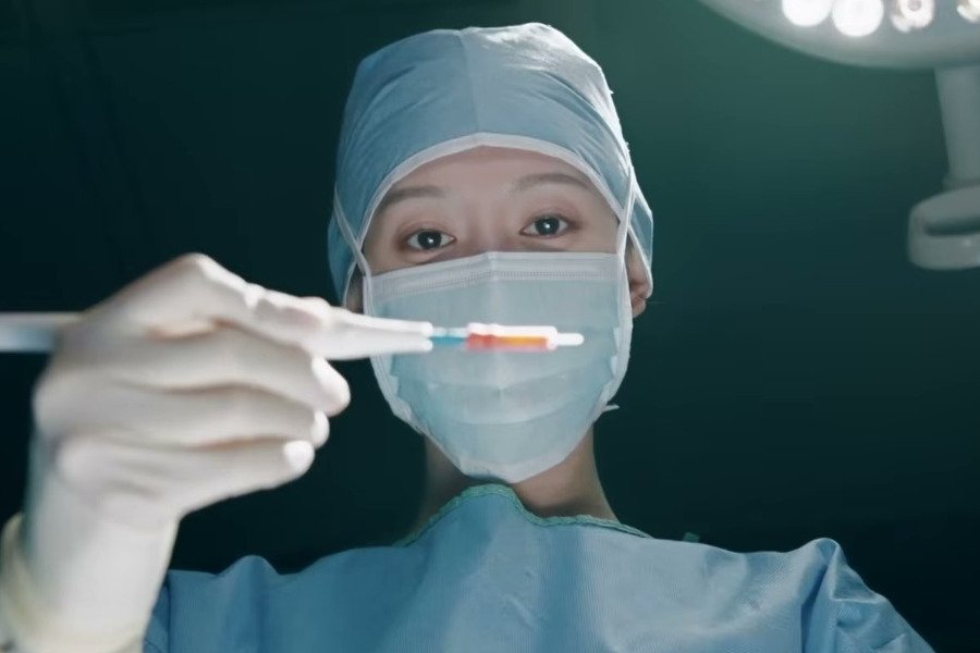 Watch: Kim Ji Won Vows To Save Every Living Patient In “Doctor X” Teaser Watch: Kim Ji Won Vows To Save Every Living Patient In “Doctor X” Teaser