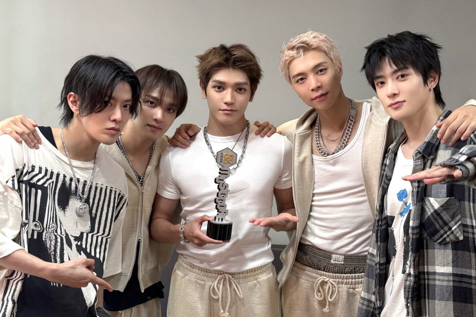 Watch: NCT 127 Takes 1st Win For "Blingy" On "Music Core"; Performances By Girls' Generation-HRS, MONSTA X, And More