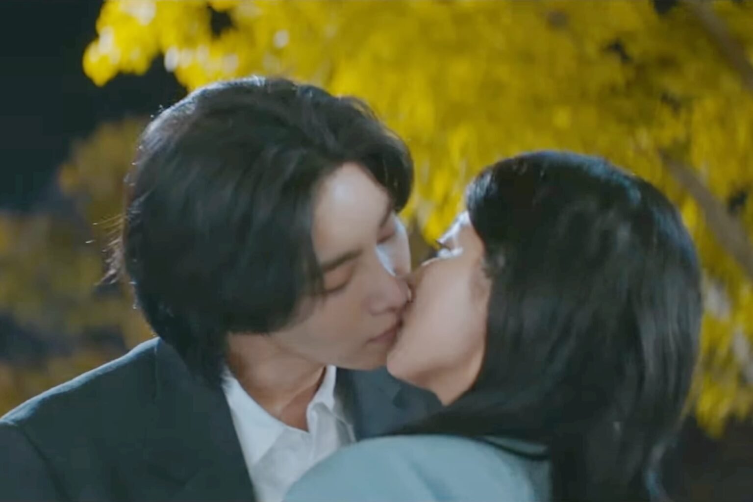 Watch: Nam Ji Hyun Isn't Sure If Her Attraction To Kim Jae Yeong Is Physical Or Something More In "Make Me Tingle" Trailer