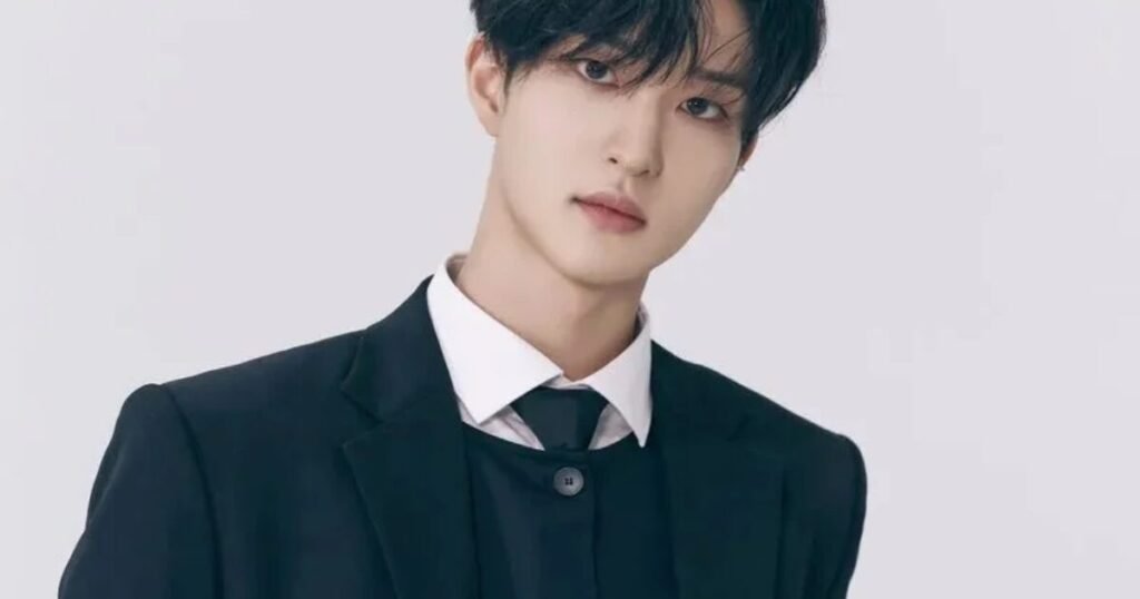 Fantasy Boys' Kim Wooseok Mourns The Death Of His Mother Just 9 Months After His Father Died