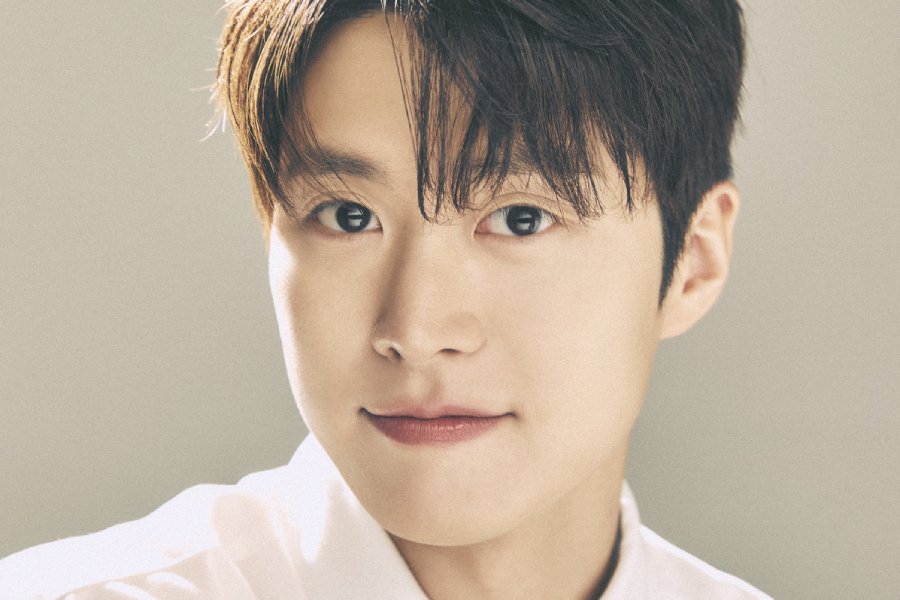 Gong Myoung Signs With BH Entertainment Gong Myoung Signs With BH Entertainment