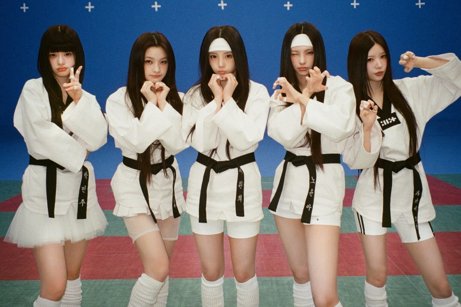ILLIT's "It's Me" Becomes Their 2nd MV To Hit 200 Million Views
