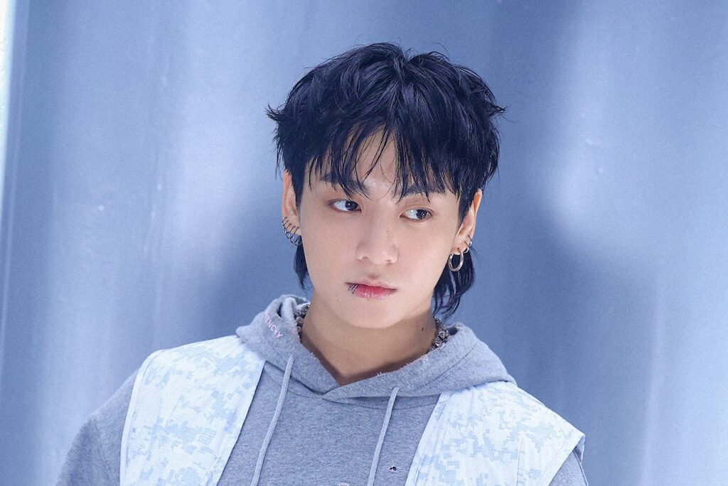 Jungkook's "3D" MV Hits 300 Million Views