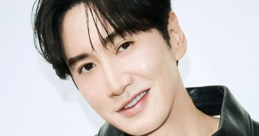 Lee Kwang Soo Gets Addicted To Fan Communication, Attracts Attention From Other Celebrities Lee Kwang Soo Gets Addicted To Fan Communication, Attracts Attention From Other Celebrities