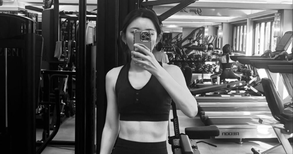 Once-Popular Girl Group Member Sparks Heartbreak With Self-Deprecation Once-Popular Girl Group Member Sparks Heartbreak With Self-Deprecation