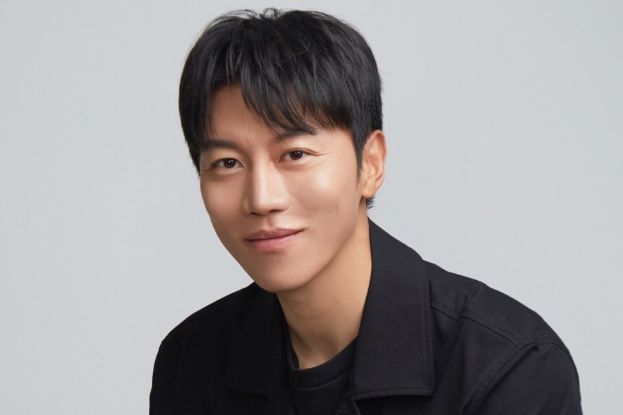 Um Mun Suk Announces Marriage Um Mun Suk Announces Marriage