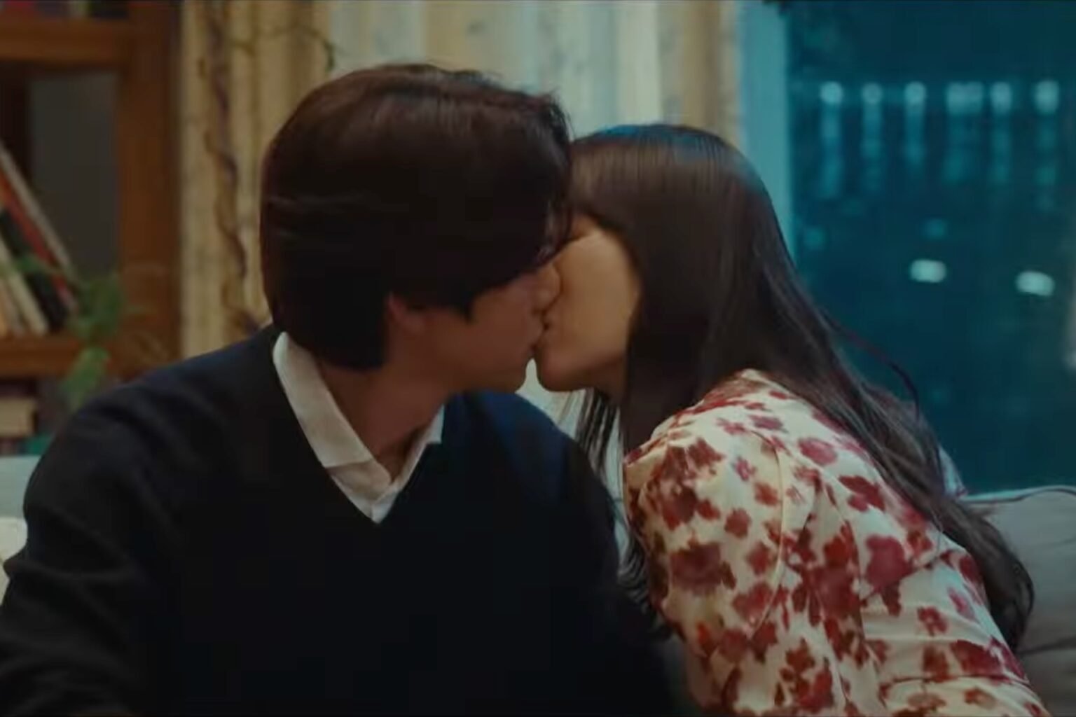 Watch: Yoo Yeon Seok And Seo Hyun Jin Share Conflicting Accounts Of The Same Night In "The Perfect Lie" Teaser